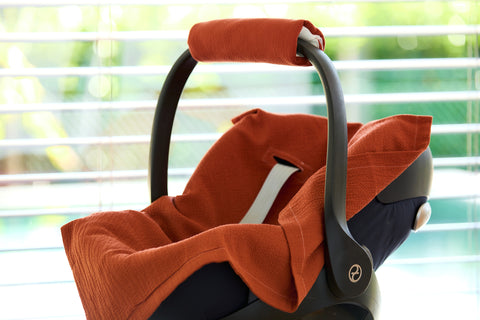 Babydecke für Babyschale Sommer Doppelkrepp Rot Herbstrot