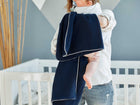 Babydecke Musselin – Dunkelblau, Lifestyleansicht